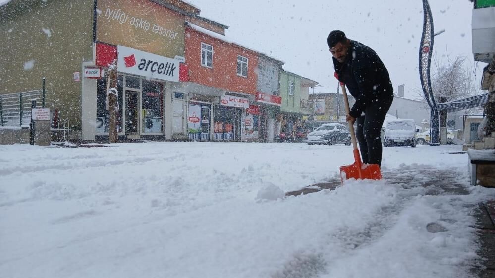 Wisar Nîyo Zimistan O Kanîreş De Aşma Nîsane Vewre