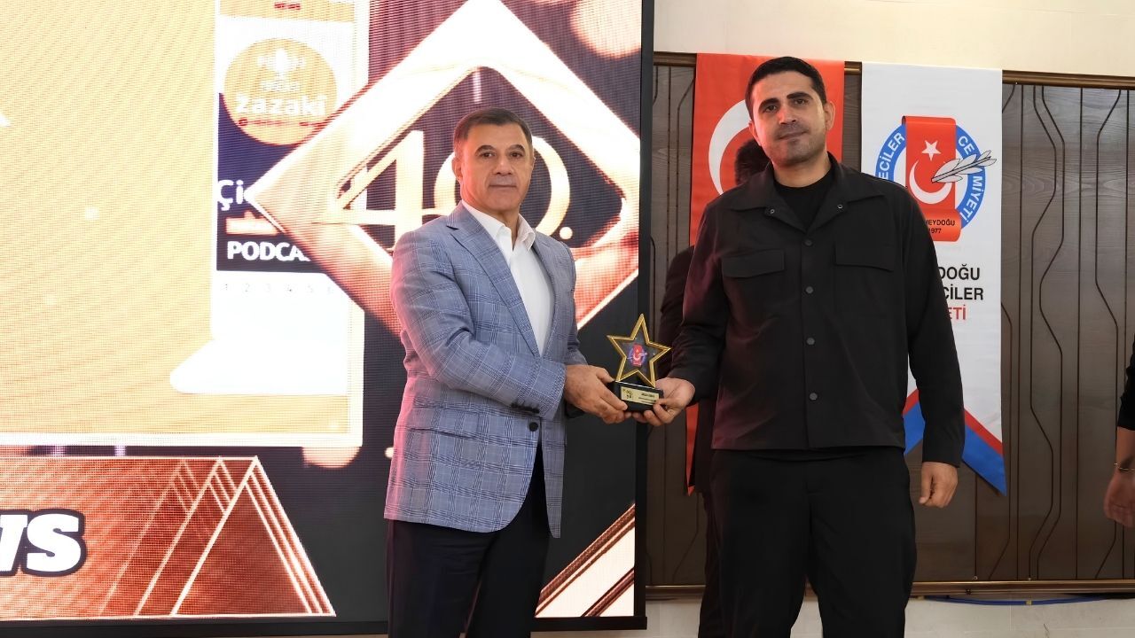Zazakî Newsî Xelata Azadî ya Çapemenî girewte