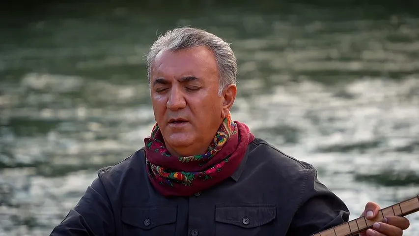 Hunermendo Dêrsimij Huseyîn Guneşî ra esero newe: Beleke